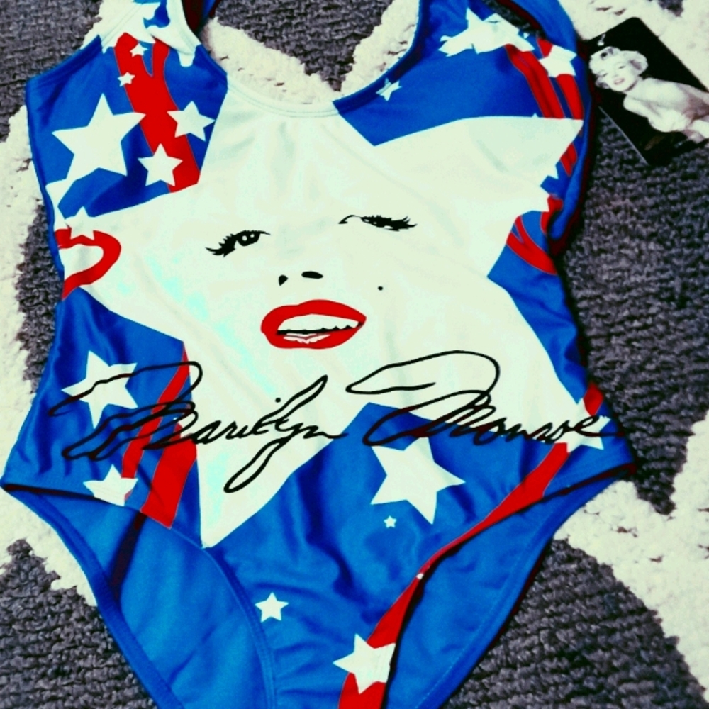 NWT Marilyn Monroe Bathing Suit